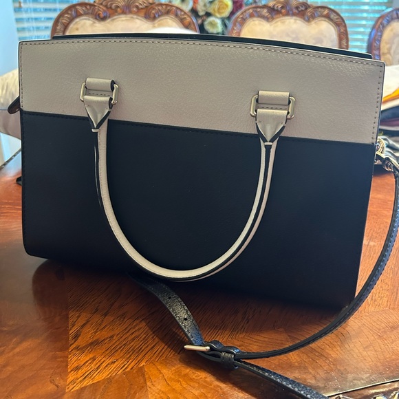 KATE SPADE BAG - Picture 3 of 5